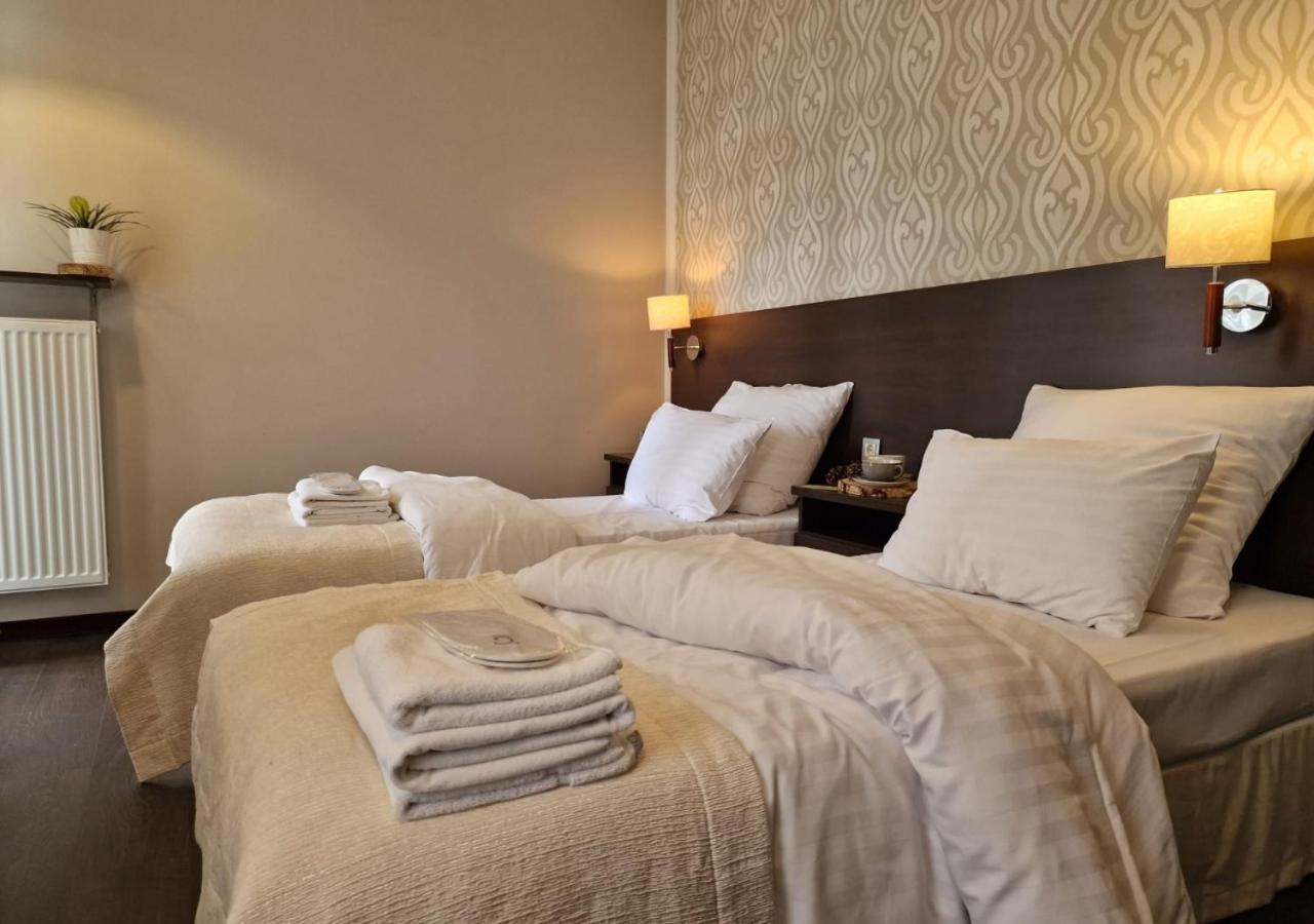 טושין Hotel Grzegorzewski מראה חיצוני תמונה