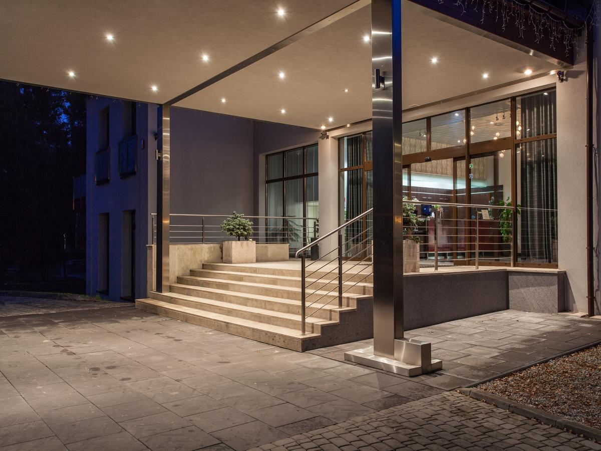 טושין Hotel Grzegorzewski מראה חיצוני תמונה