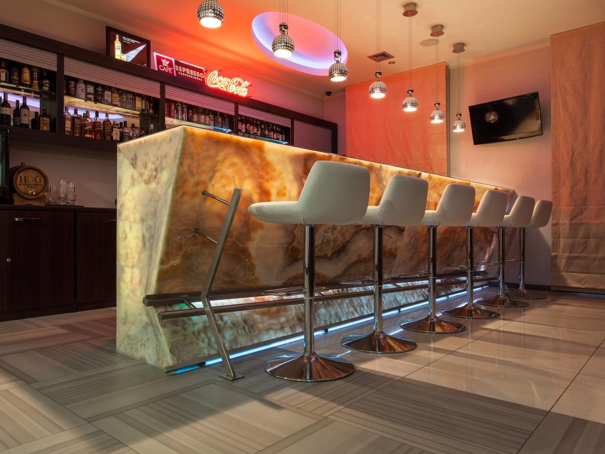 טושין Hotel Grzegorzewski מראה חיצוני תמונה