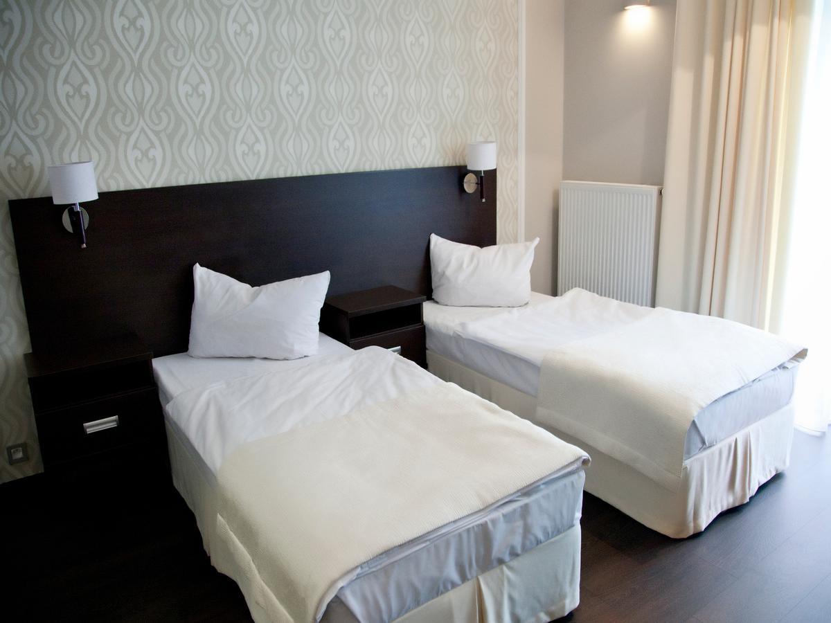 טושין Hotel Grzegorzewski חדר תמונה